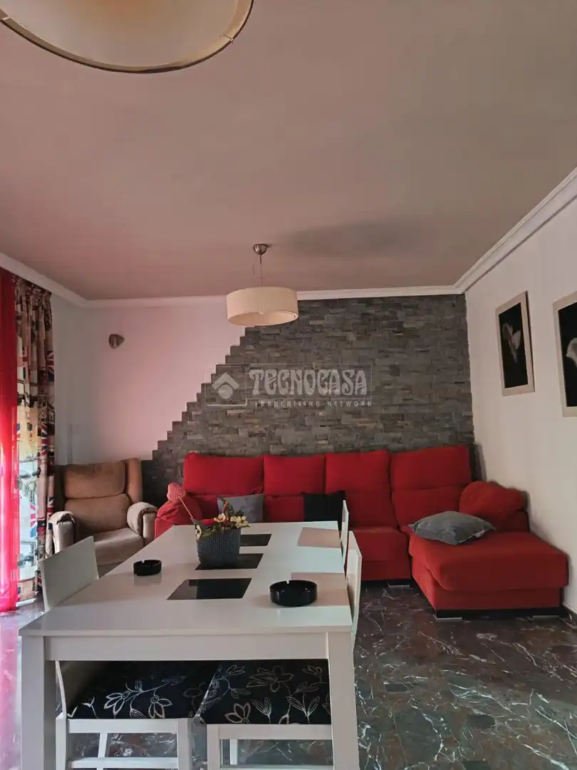 Flat with terrace for sale in La Carolina