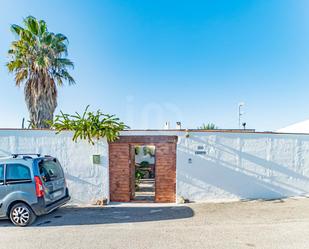 Vista exterior de Casa o xalet en venda en Níjar amb Piscina