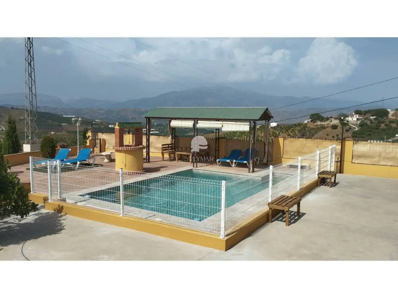 Piscina de Finca rústica de alquiler en Vélez-Málaga con Aire acondicionado, Jardín privado y Terraza