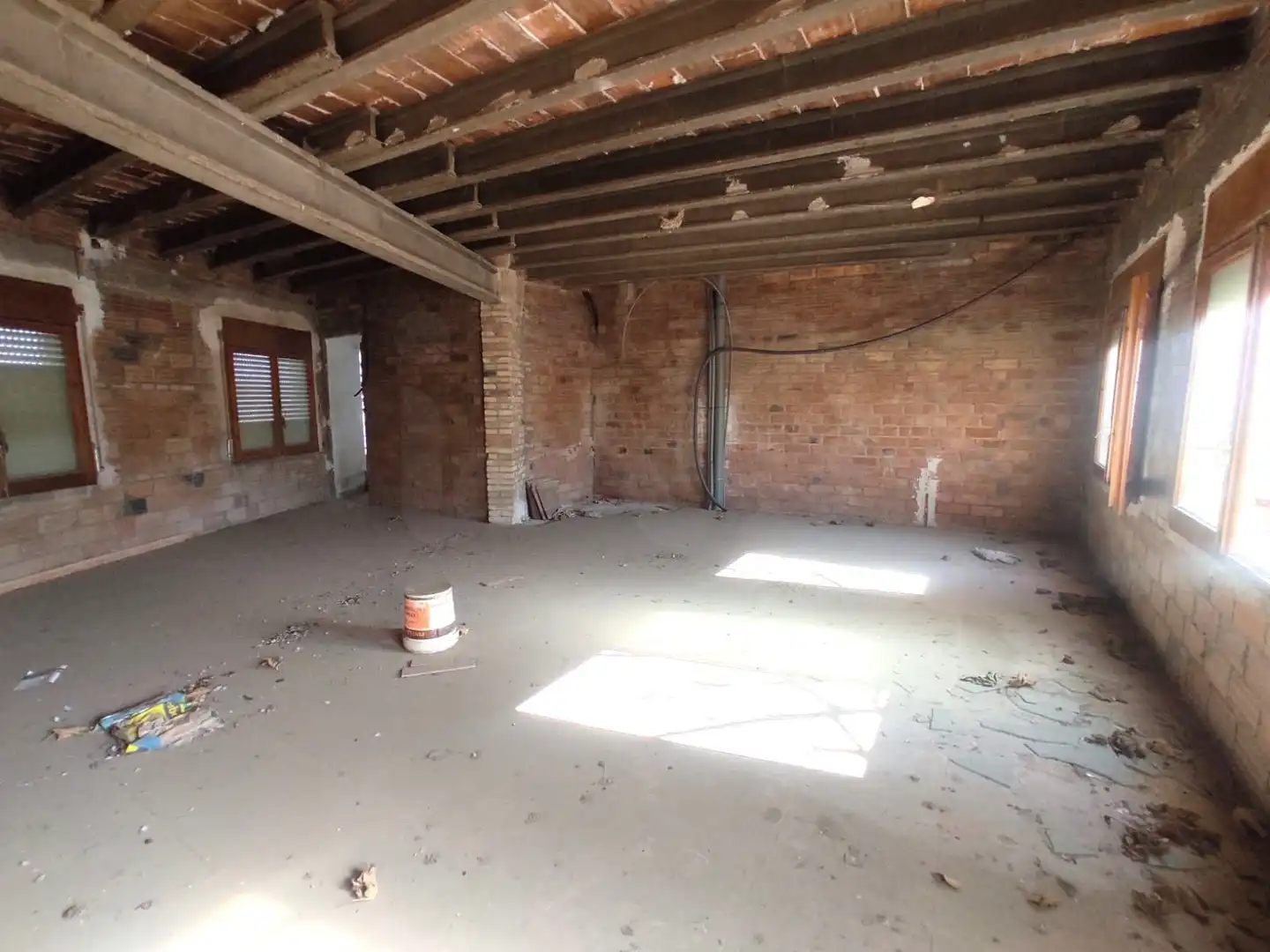 Edificio en venta en Llorenç del Penedès