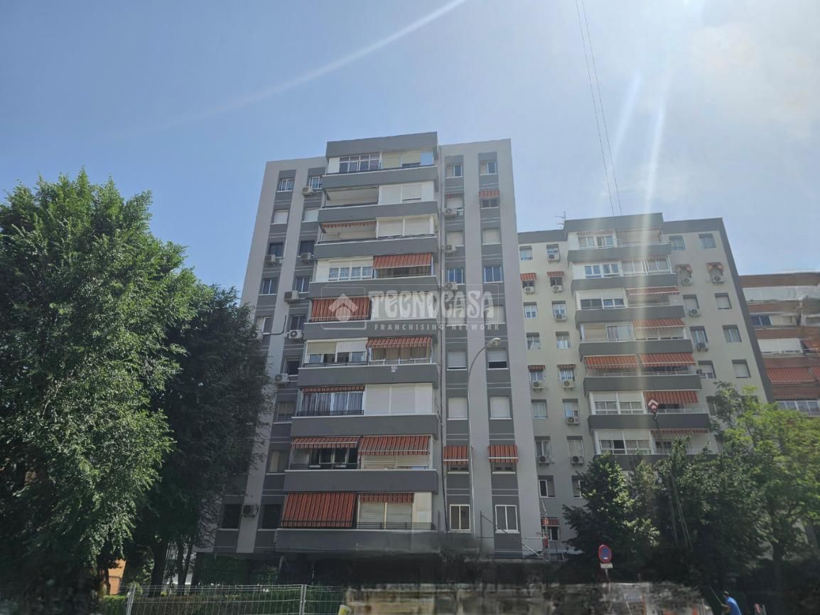 Flat for sale in La Serna