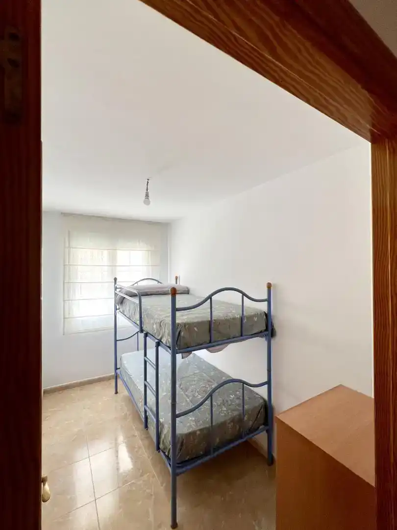 Habitación de Piso en venta en Ugíjar con Aire acondicionado, Trastero y Amueblado