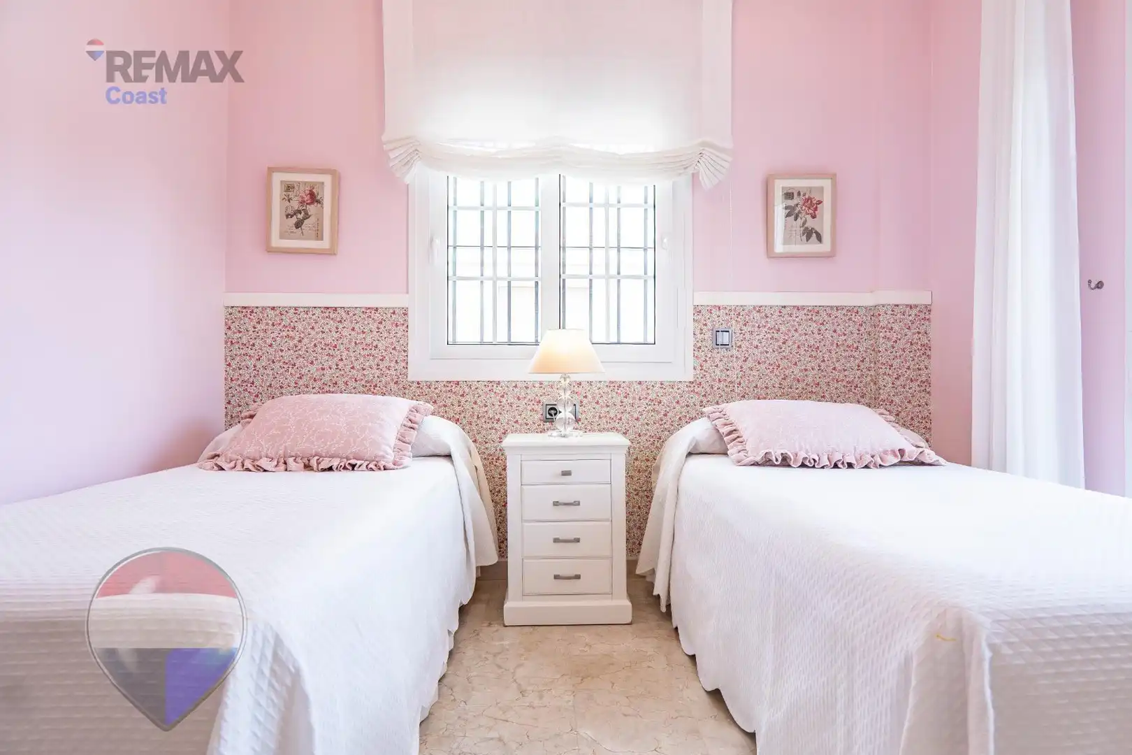 Schlafzimmer von Einfamilien-Reihenhaus zum Verkauf in Torremolinos mit Klimaanlage, Heizung und Terrasse