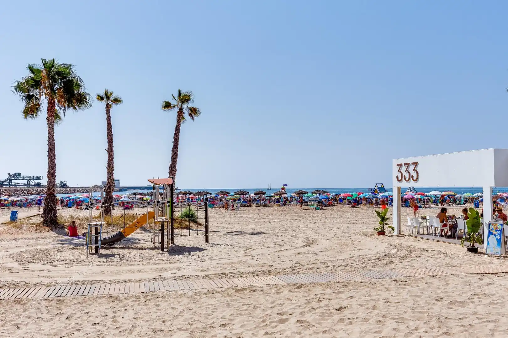 Vista exterior de Casa o chalet en venta en Torrevieja con Jardín privado, Terraza y Trastero