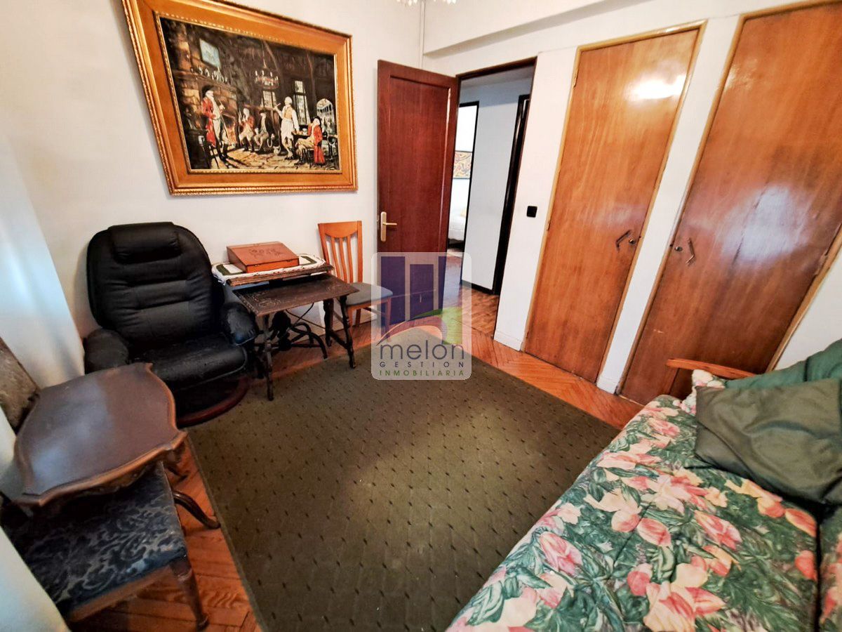 Dormitori de Pis en venda en Burgos Capital amb Traster