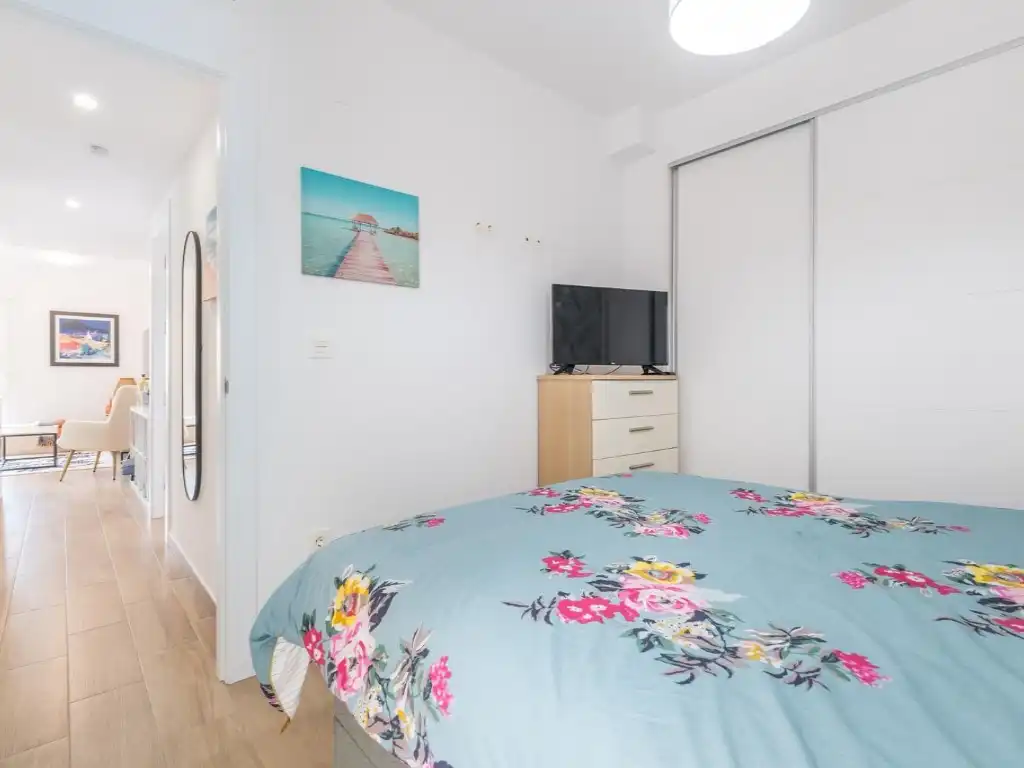 Dormitori de Casa o xalet de lloguer en Santa Pola amb Aire condicionat, Piscina i Moblat