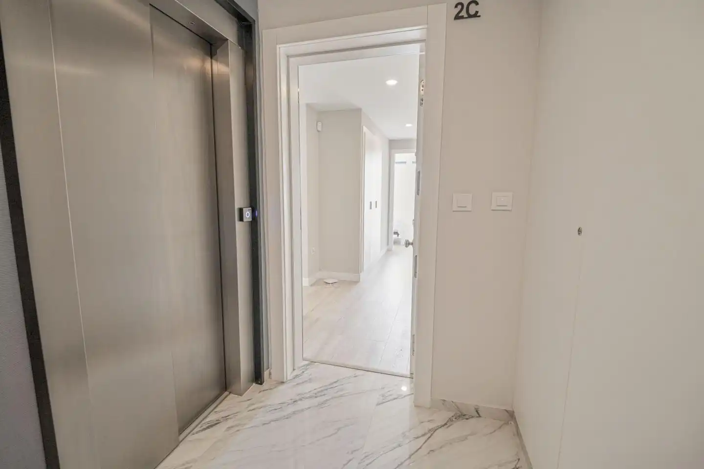Wohnung mit Terrasse zum Verkauf in Avinguda de l'Atlàntic, imagen 3