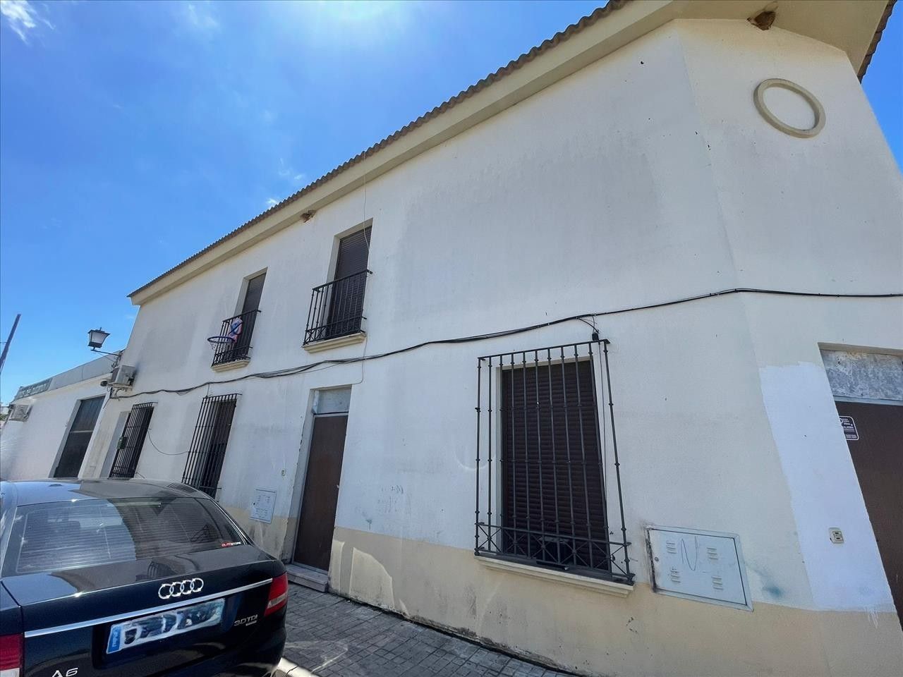 Vista exterior de Casa adosada en venda en Lepe amb Balcó