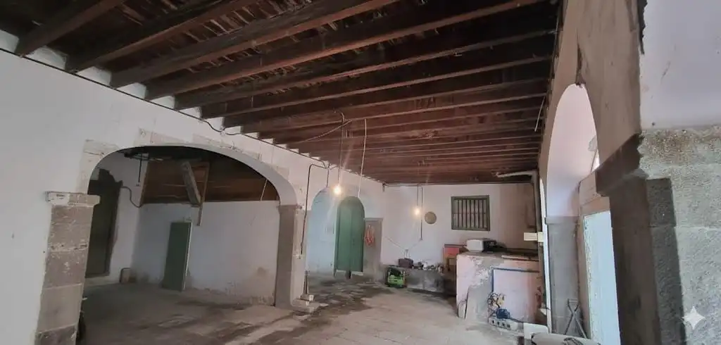 Casa o chalet en venta en Arucas con Terraza, Trastero y Balcón