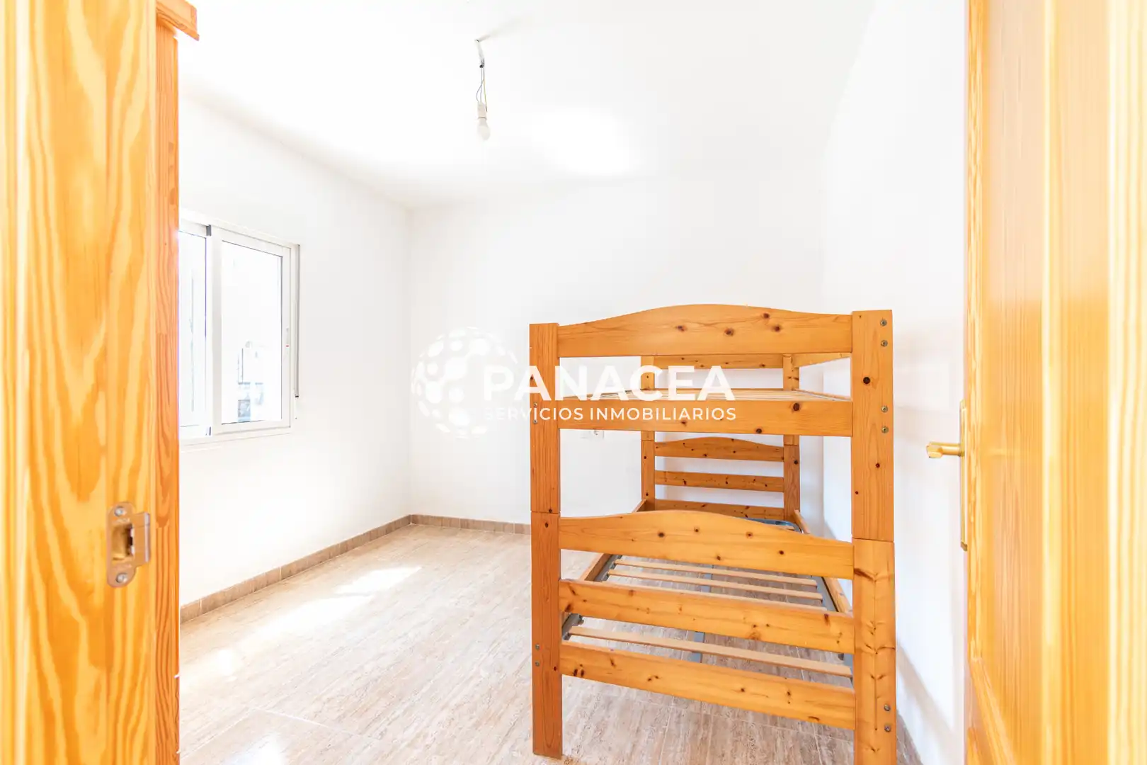 Schlafzimmer von Haus oder Chalet zum Verkauf in Vícar mit Möbliert