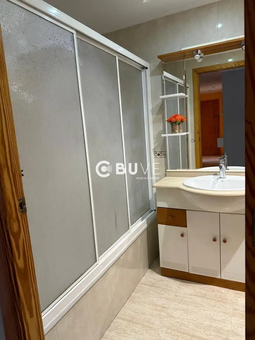 Bathroom of Houses for sale in San Vicente del Raspeig / Sant Vicent del Raspeig  with Air Conditioner, Heating and Swimming Pool