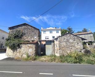 Vista exterior de Casa o xalet en venda en Boiro amb Terrassa i Balcó