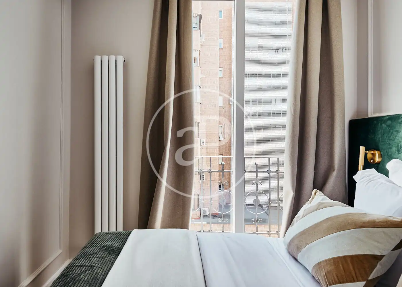Bedroom of Flat for sale in Madrid  with Air Conditioner, Heating and Terrace