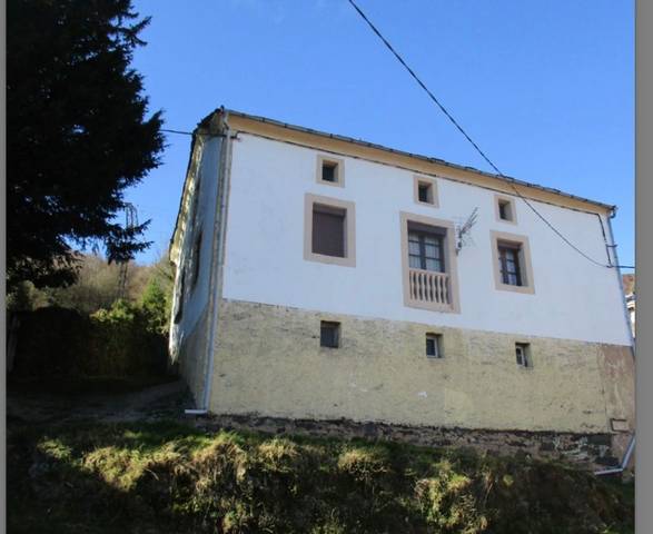 Casa-chalet en Venta en Boal