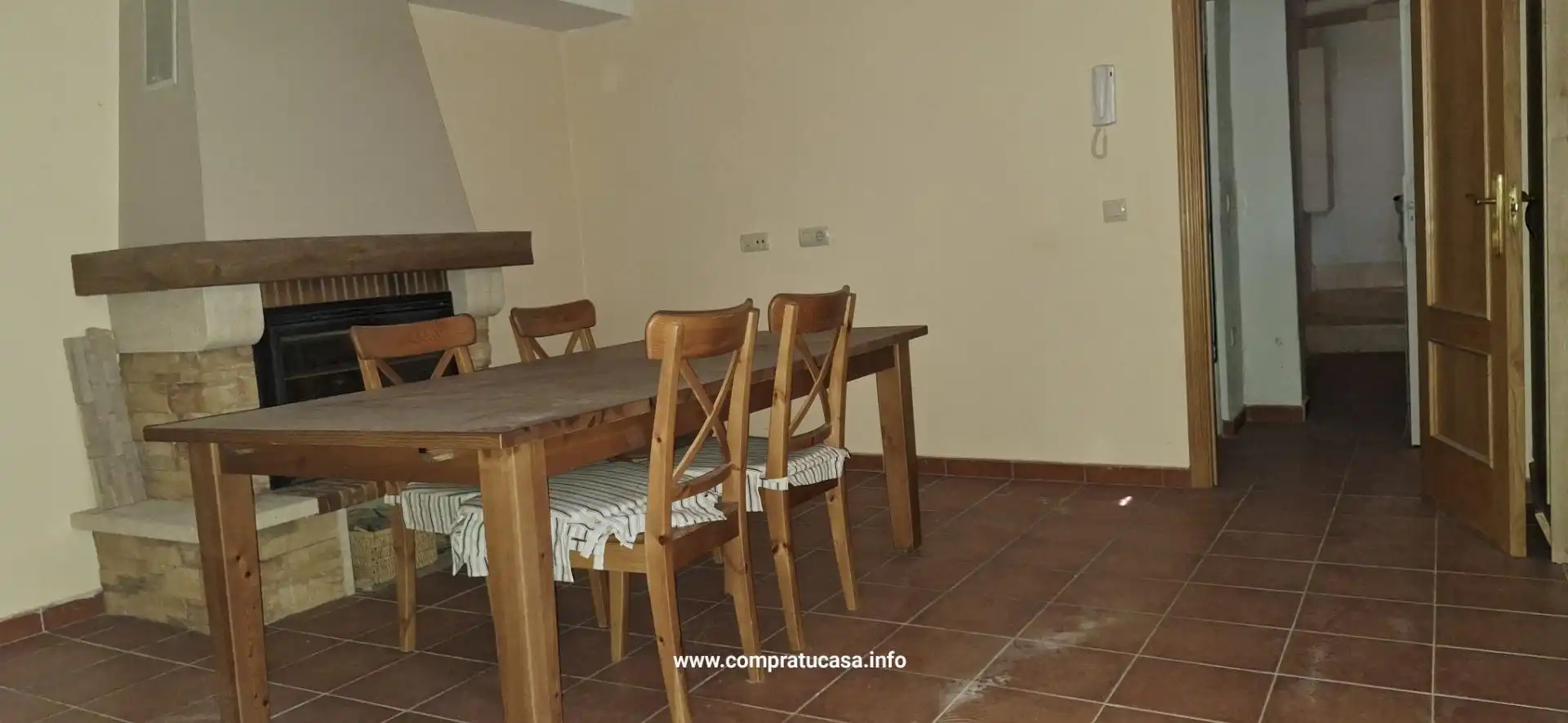 Casa adosada en venta en Calle MISTRAL, Encinillas