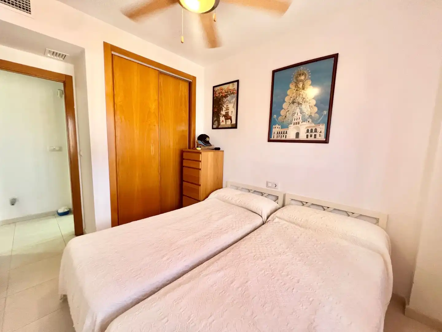 Schlafzimmer von Dachboden zur Miete in La Manga del Mar Menor mit Klimaanlage, Heizung und Terrasse