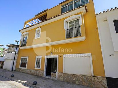 Vista exterior de Casa o xalet en venda en Málaga Capital amb Aire condicionat, Terrassa i Balcó