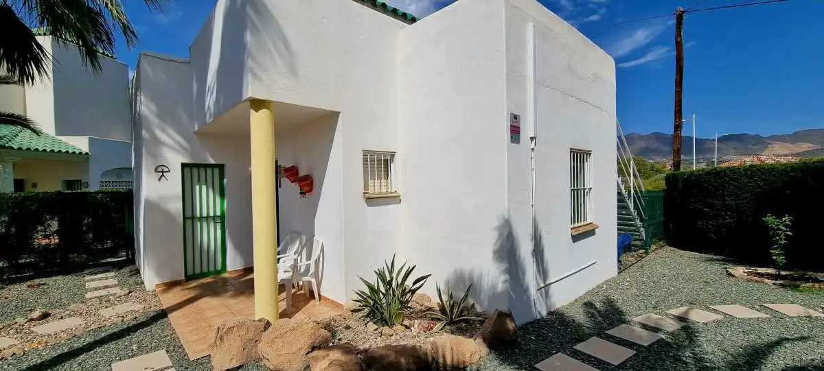Exterior view of Apartments for rent in Pulpí  with Air Conditioner and Terrace