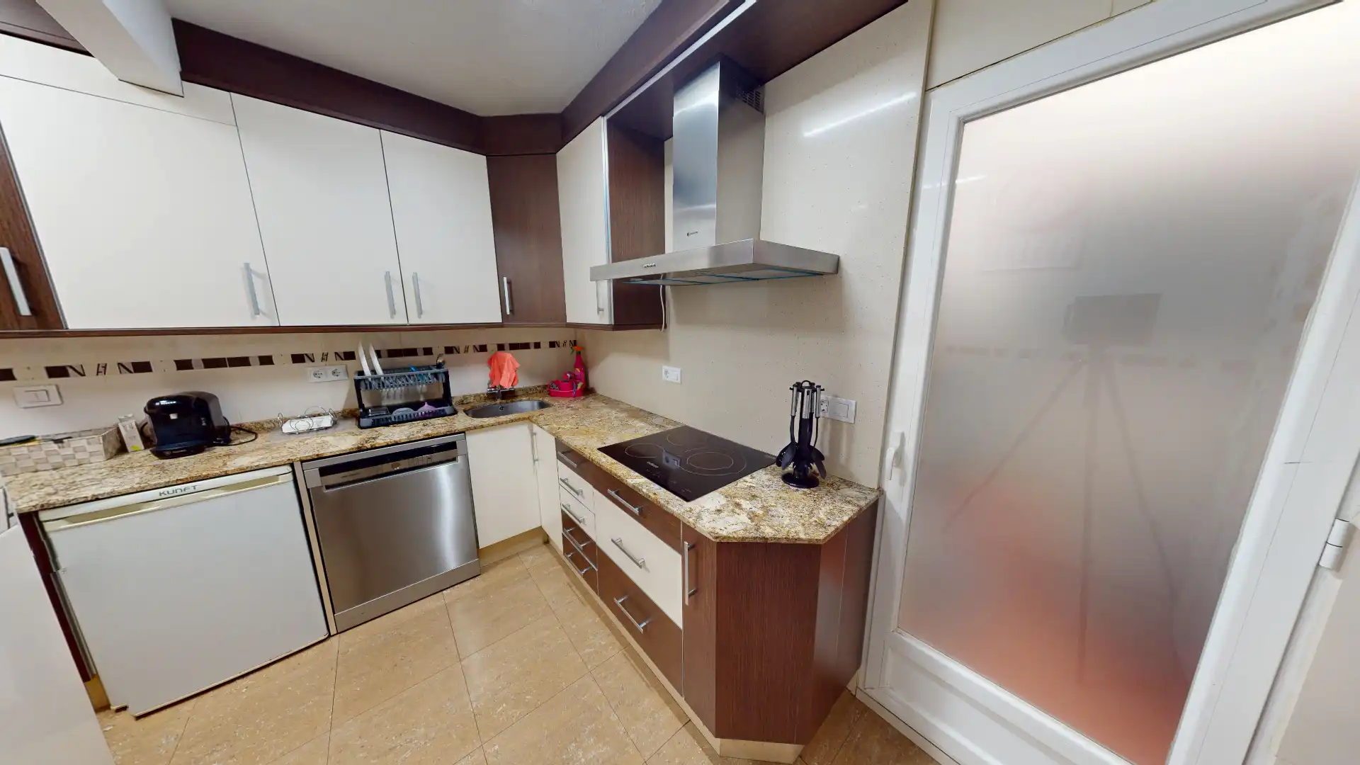Cocina de Dúplex en venta en Benidorm con Aire acondicionado, Terraza y Amueblado