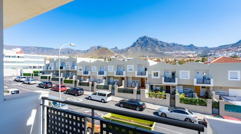 Foto 4 de Casa adosada en venta en Playa Fañabé Alto, Adeje