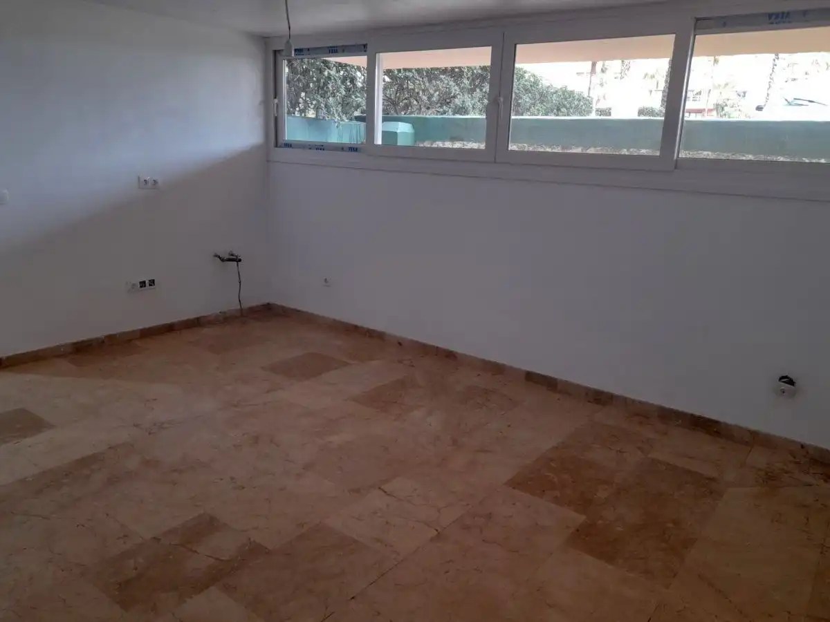 Apartamento en venta en Puerto de Sotogrande - La Marina