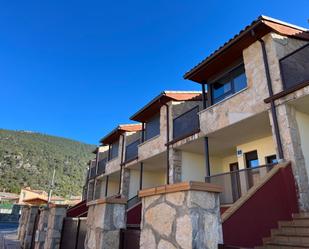 Exterior view of House or chalet for sale in El Barraco   with Heating, Private garden and Terrace