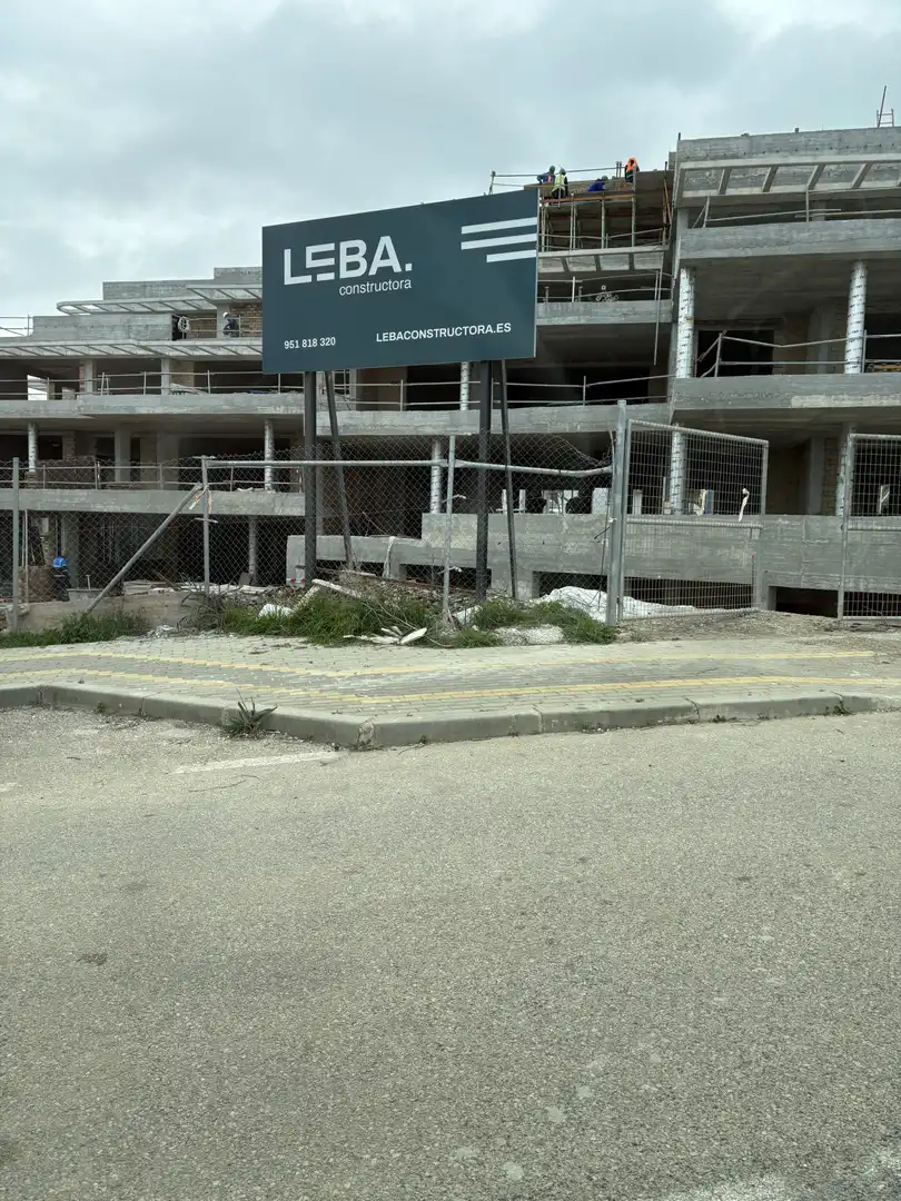 Planta baixa en venda a Cabopino - Artola