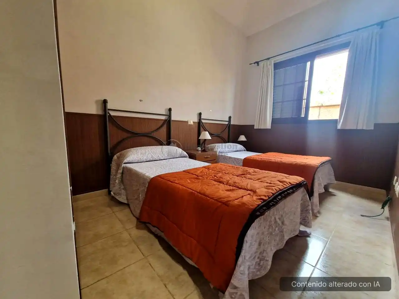 Habitación de Casa o chalet en venta en Arona con Terraza, Piscina y Amueblado