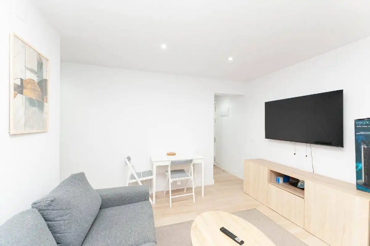 Wohnung zur Miete in Estación - Parque O'Donnell, imagen 9