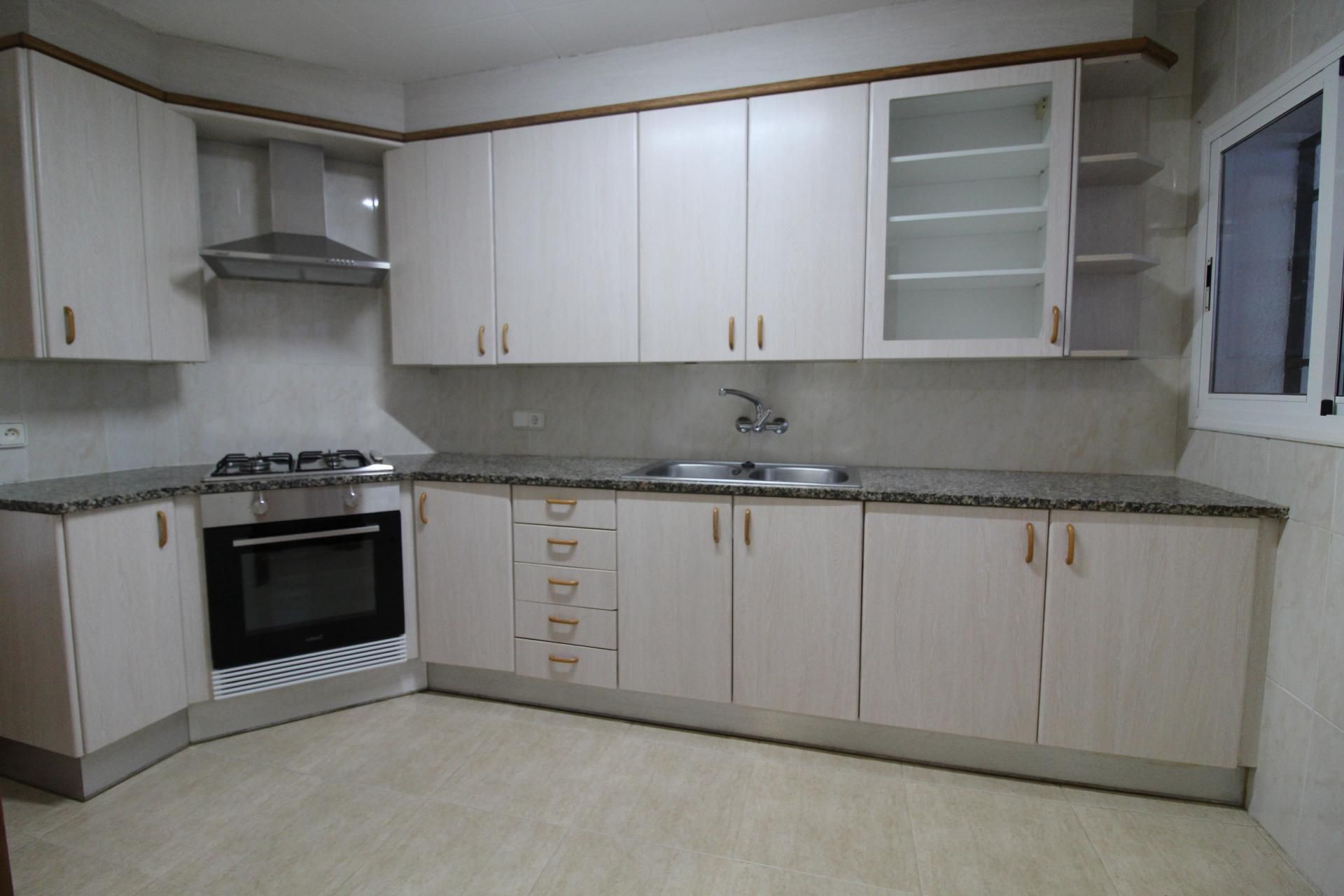 House or chalet to rent in Breda