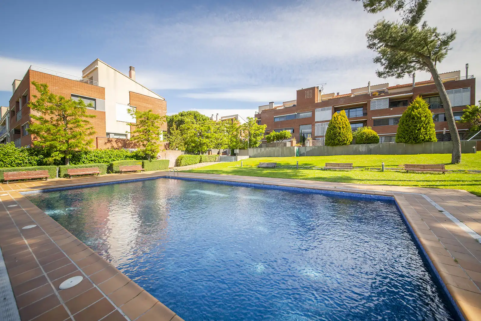 Piscina de Pis en venda en Olèrdola amb Calefacció, Jardí privat i Parquet