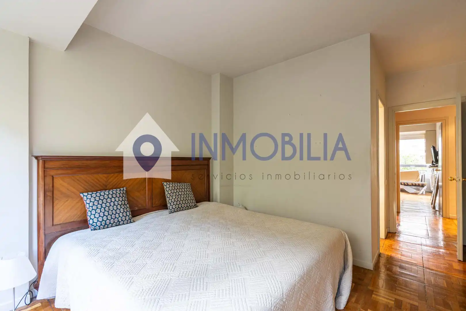 Habitación de Piso en venta en Madrid con Calefacción, Jardín privado y Trastero