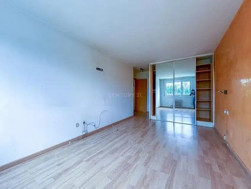 Piso en venta en TURO, 9, Montgat