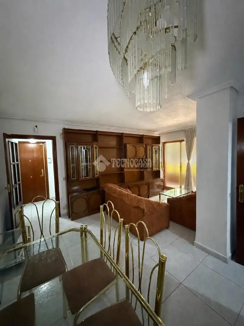 Sala de estar de Piso en venta en Fuenlabrada con Calefacción, Terraza y Amueblado