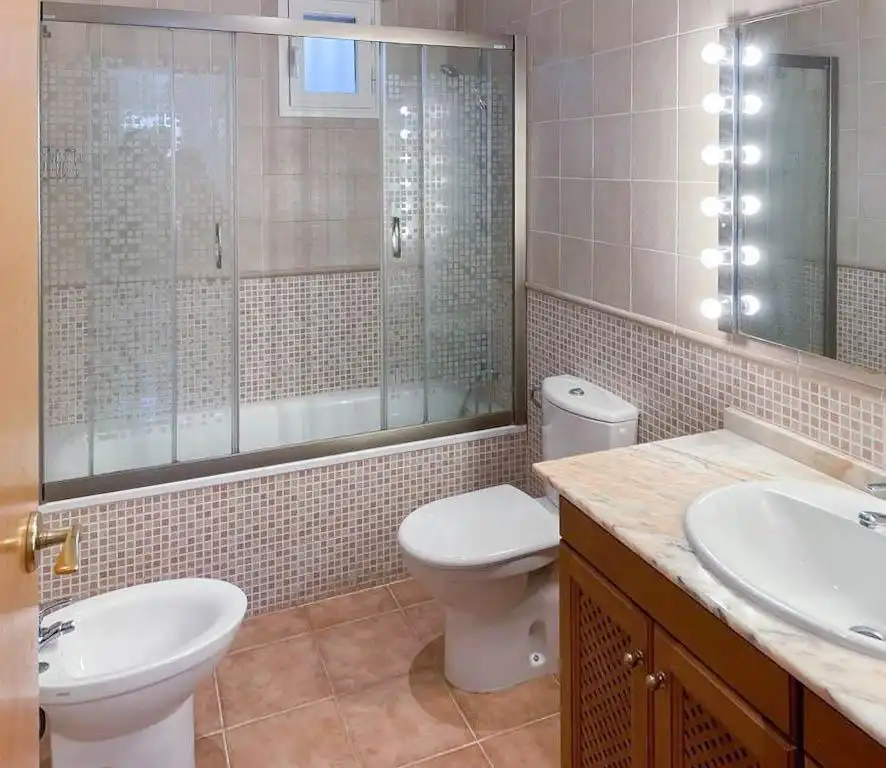 Ground floor for rent in Chiva, Valencia