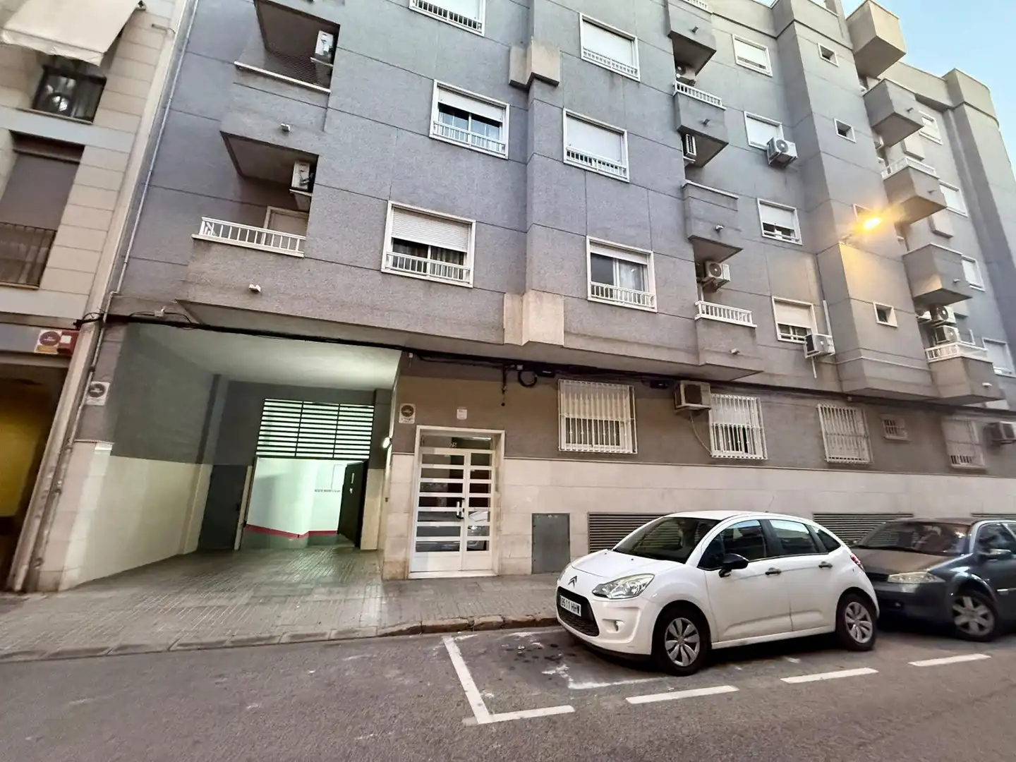 Einzelparkplatz zum Verkauf in Calle Calle Pablo Surra de Garay 25, imagen 4