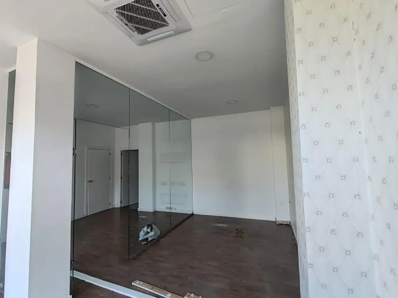 Local comercial de lloguer a Noroeste, imagen 9