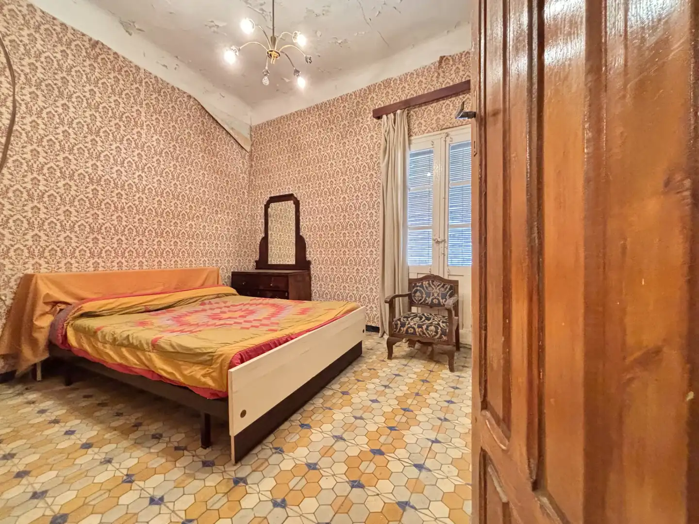 Dormitori de Casa o xalet en venda en Monegrillo amb Jardí privat, Terrassa i Moblat