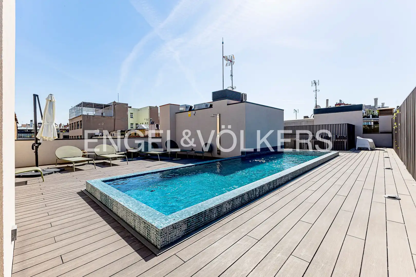 Terrassa de Pis en venda en  Barcelona Capital amb Aire condicionat, Calefacció i Piscina