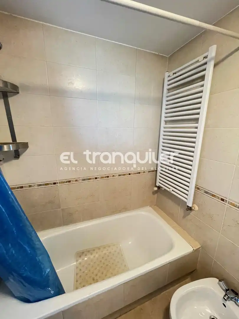 Flat for rent in Calle Francisco Umbral, Rivas Futura