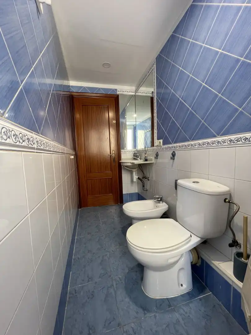 Baño de Piso en venta en Valencia con Aire acondicionado