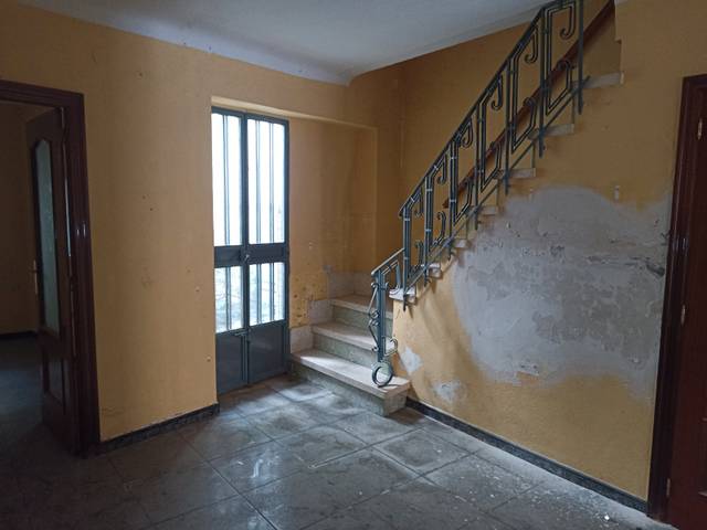 Casa adosada en Venta en Albaicin en Torredelcampo