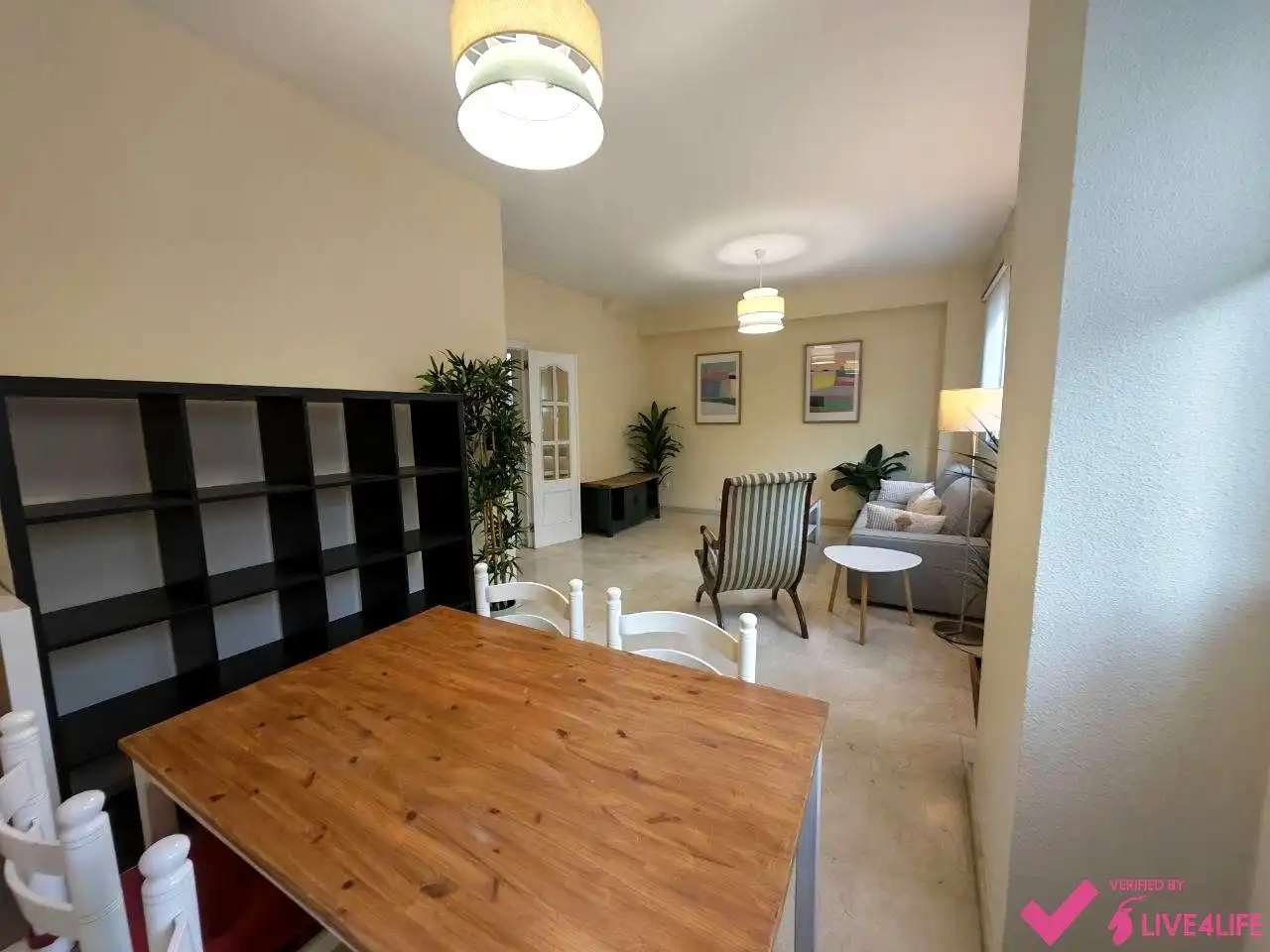 Wohnzimmer von Maisonette zur Miete in Sevilla mit Klimaanlage, Terrasse und Möbliert