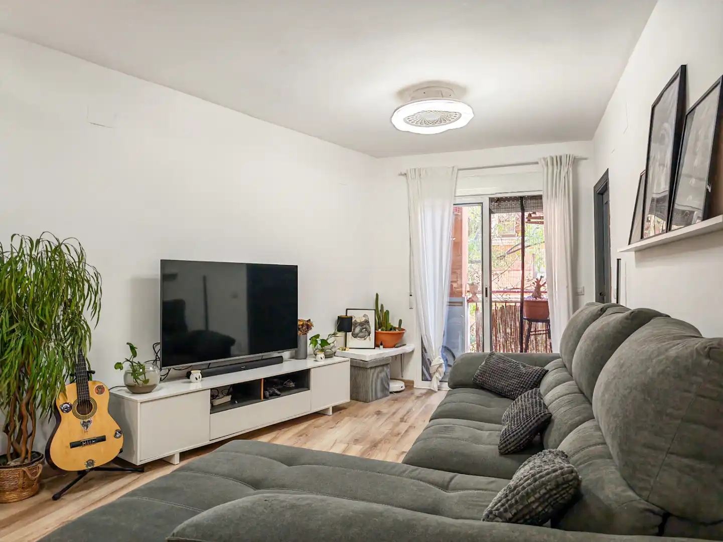 Sala d'estar de Pis en venda en Dénia amb Aire condicionat i Piscina