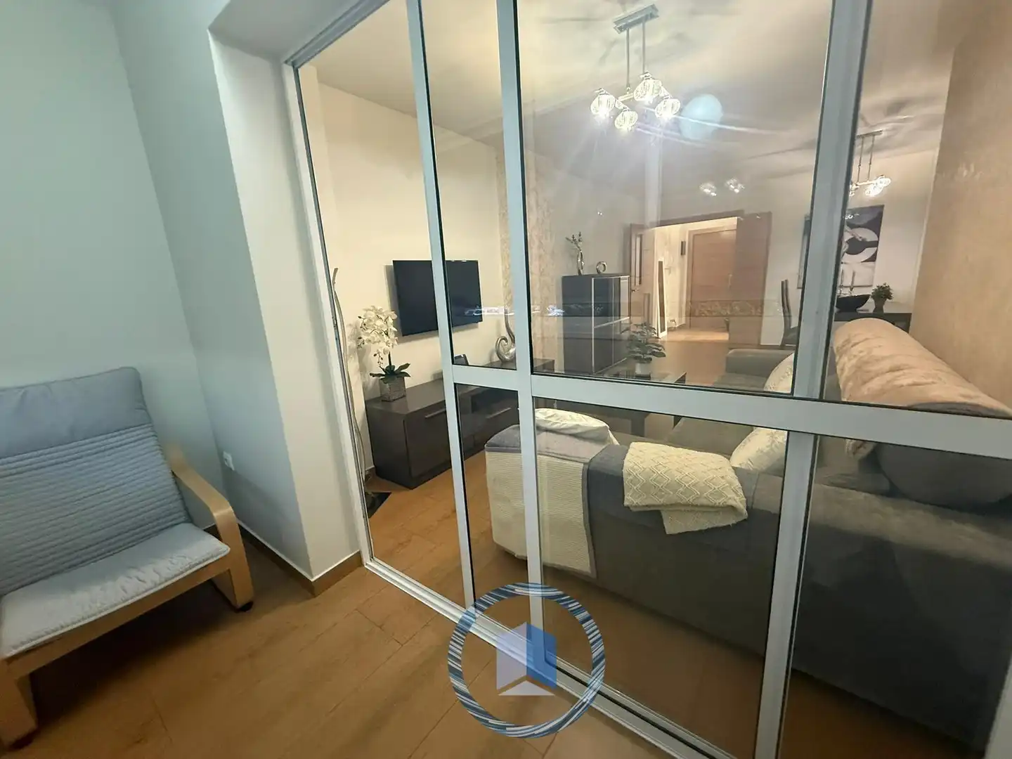 Wohnzimmer von Wohnung zum Verkauf in Montequinto mit Terrasse, Schwimmbad und Möbliert