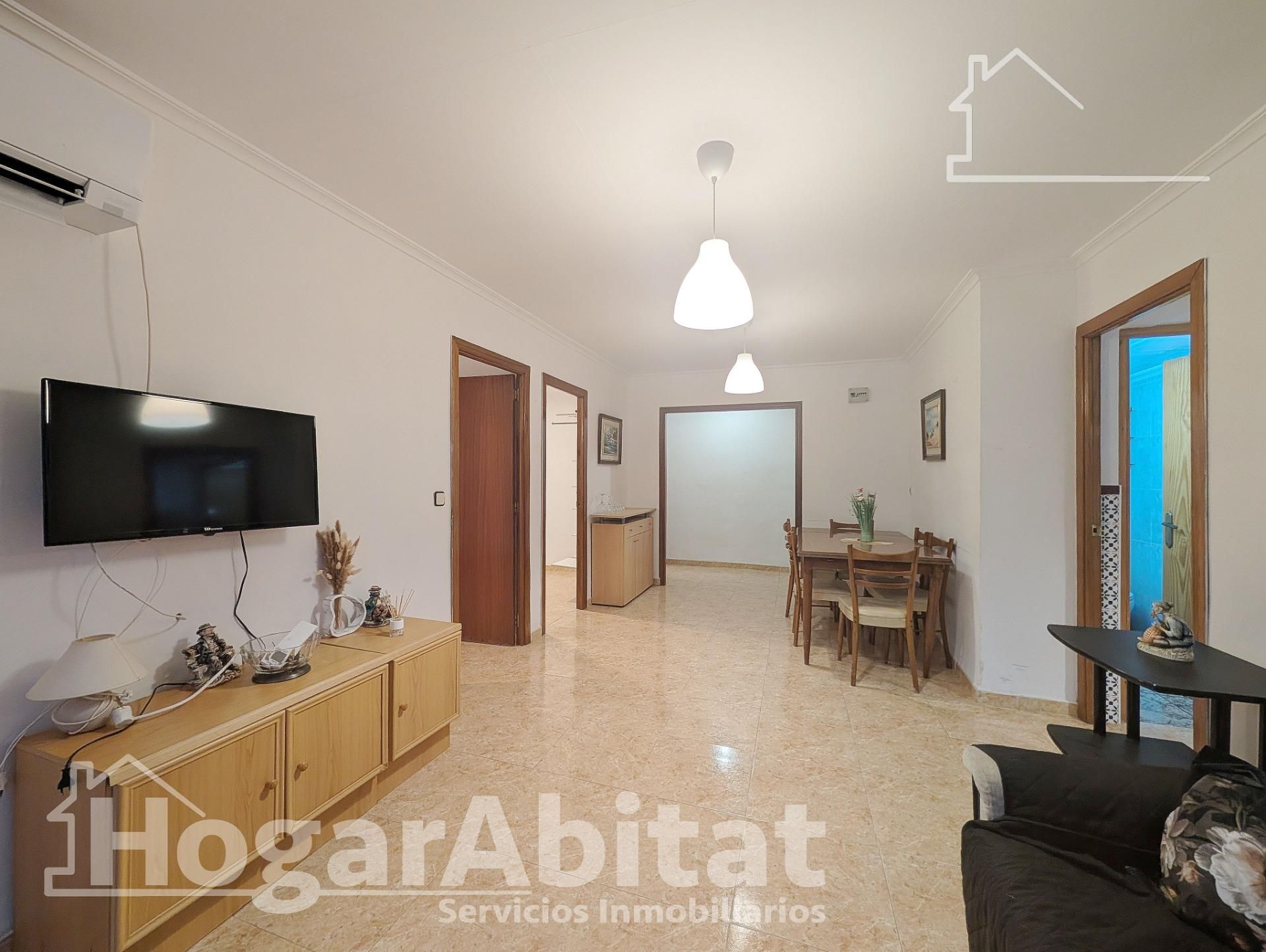 Living room of Flat for sale in Santa Pola  with Air Conditioner and Furnished