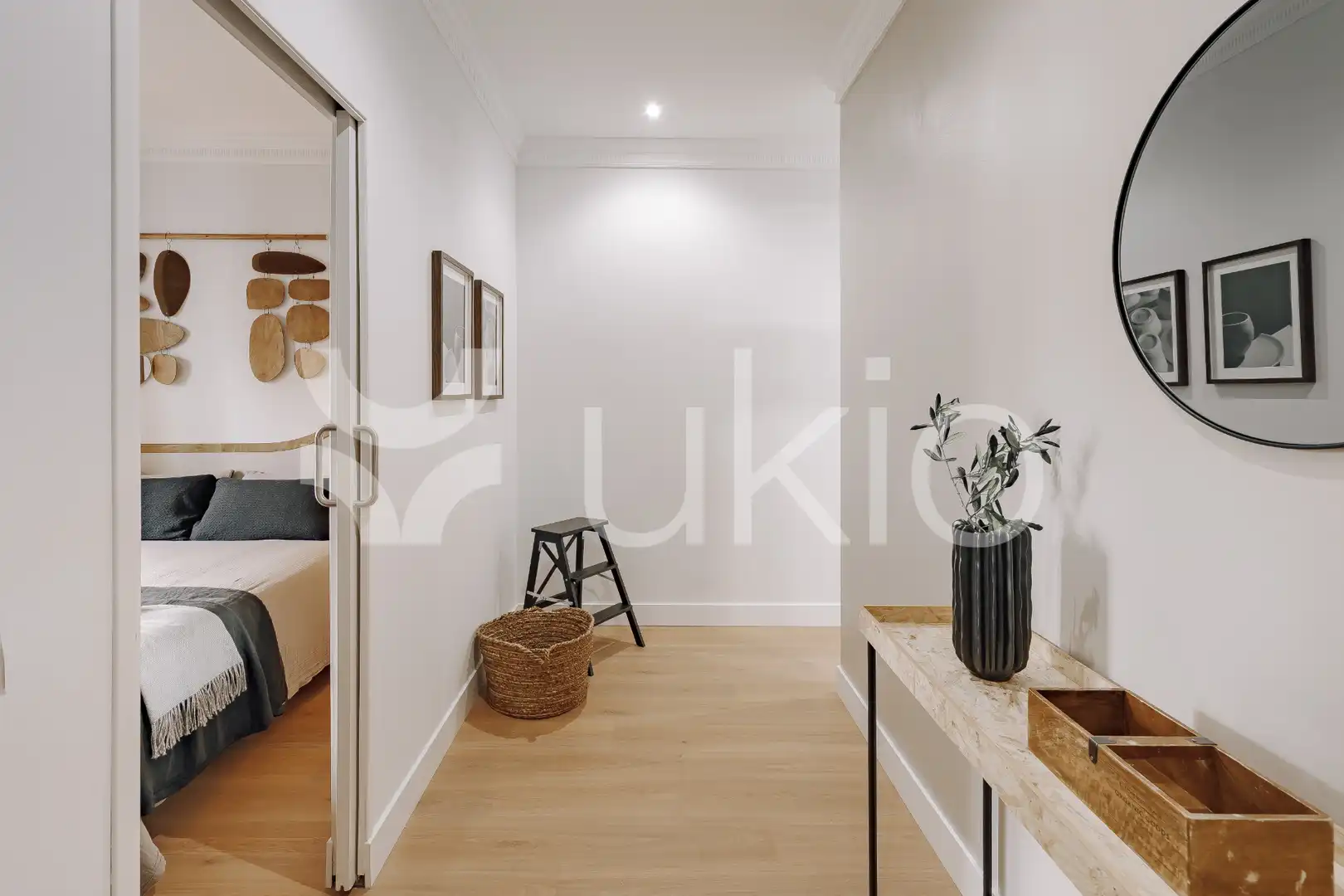 Schlafzimmer von Wohnungen zur Miete in Madrid mit Klimaanlage, Heizung und Terrasse