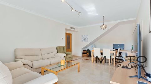 Foto 2 de Piso en venta en Ur Camino la Resinera Es: Pl: Pt:c Estepona (mál, Parque Central, Estepona