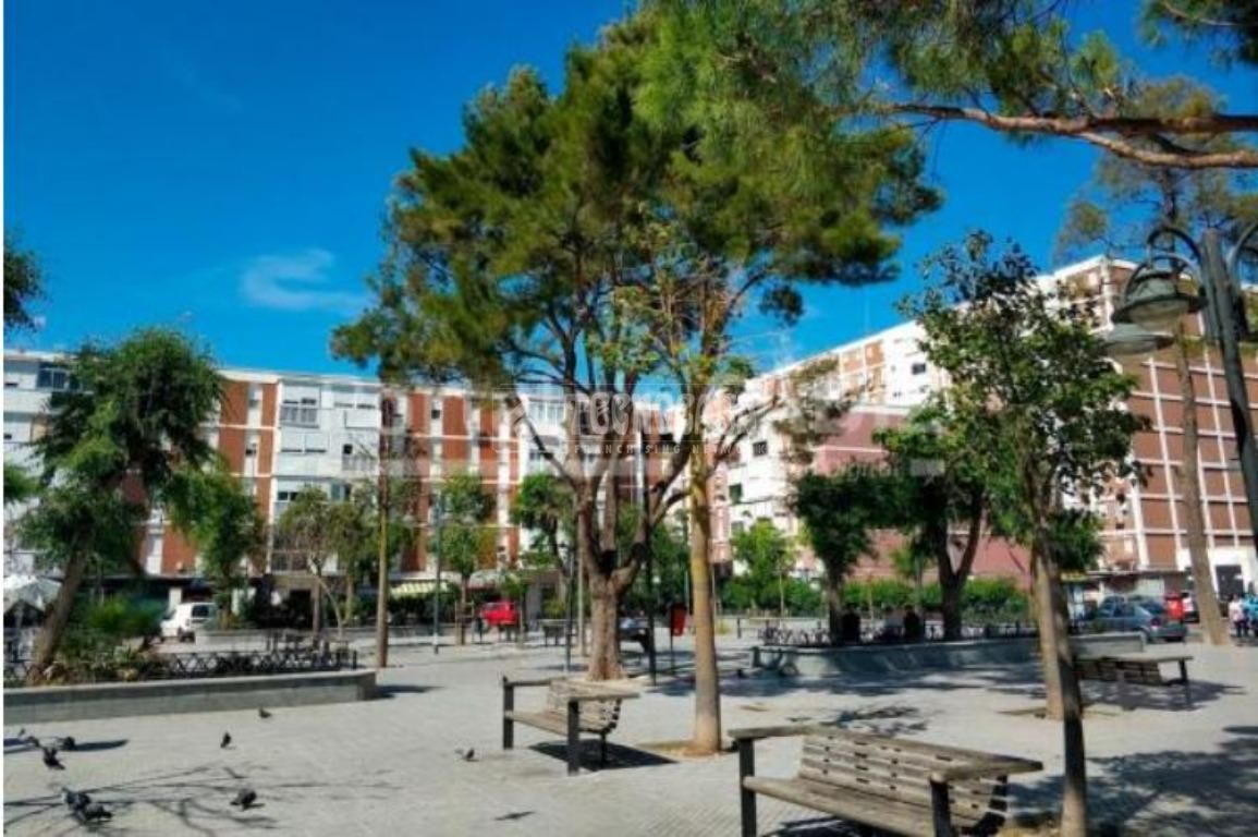 Vista exterior de Pis en venda en  Cádiz Capital