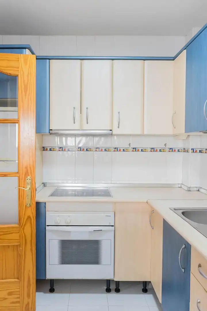 Kitchen of Detached homes for sale in Fuengirola  with Air Conditioner and Terrace